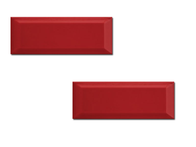 BIZOUT RED 10X20